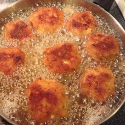 Fried Cheesy Mac Balls