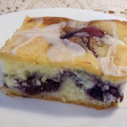 Coffeecake With Pie Filling Center