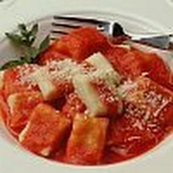 Gnocchi With Tomato & Fresh Basil Salsa