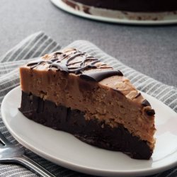 Chocolate Peanut Butter No Bake Cake