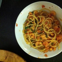 Spaghetti With Prawns and Rocket