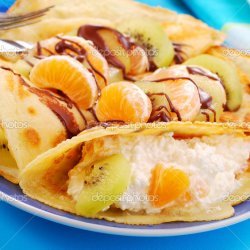 Pancakes with Cottage Cheese and Fruit