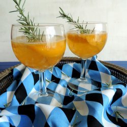 Sparkling Rosemary Peach Cocktails