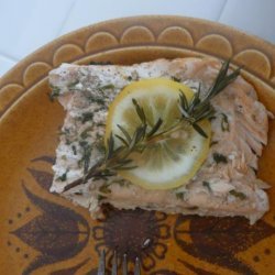 BBQ Salmon With Rosemary and Lemon