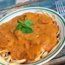 Pasta with Sausage, Tomatoes and Mushrooms