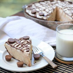 Frozen Peanut Butter Pie With Chocolate Crust