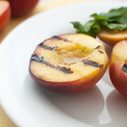 Honey Thyme Grilled Peaches