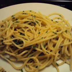 Spaghetti With Parsley Butter Sauce
