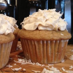 Basic Vanilla Cupcakes