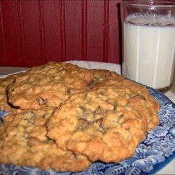 Chip-Oat-Nut Cookies