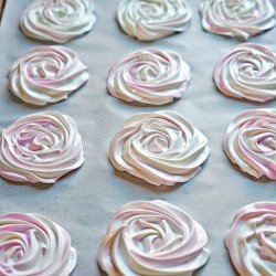 French Chocolate Meringues