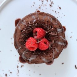 Chocolate Raspberry Ganache Cake
