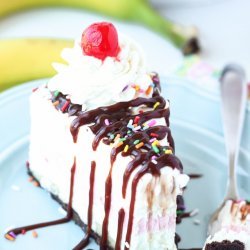 Banana Split Cheesecake (No Bake)