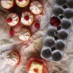 Raspberry-Lemonade Cupcakes