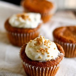 Pumpkin Cupcakes With Maple–Cream Cheese Frosting?