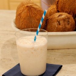 Coconut-almond Smoothies