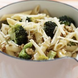 Penne With Broccoli and Anchovies