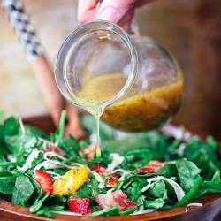Strawberry-Bacon Spinach Salad