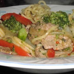 Hoisin Noodles With Beef and Broccoli