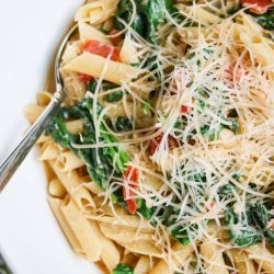 Pasta with 4 Cheeses and Spinach
