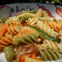 Rotini Pasta With Smoked Ham, Vegetables and 3 Cheeses