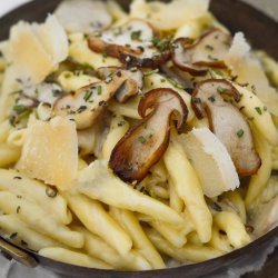 Pasta With Mushrooms, Sage, and Rosemary