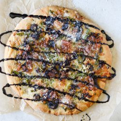Mushroom-Prosciutto Pizza