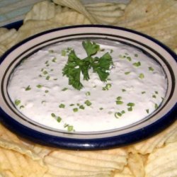 Perfect Sour Cream & Onion Party Dip