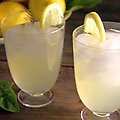 Italian Lemonade (Giada De Laurentiis)