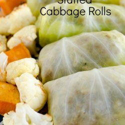 Middle Eastern Stuffed Cabbage Rolls