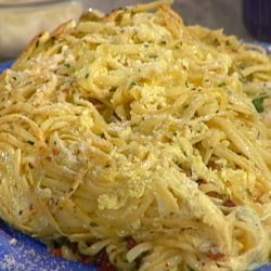 Spaghetti Carbonara (Food Network Kitchens)