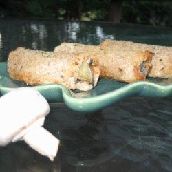 Bacon, Mushroom Toast Rolls