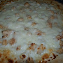 Thin Crust Garlic Chicken Pizza