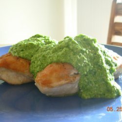 Grilled Chicken With Spinach And Pine Nut Pesto