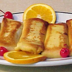 Old Fashioned Cheese Blintzes