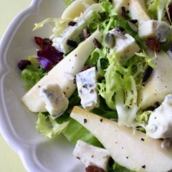 Pear And Blue Cheese Salad