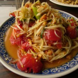 Tsom Tam Thai Papaya Salad