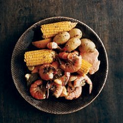 Shrimp Boil with Spicy Horseradish Sauce