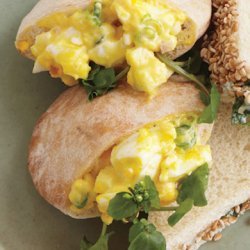 Curried Egg Salad in Mini Pitas