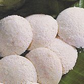 Idli - Steamed Sour Rice Cakes