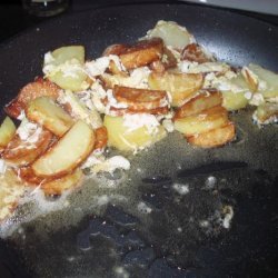 Ultimate Comfort Food - Fried Potatoes With Eggs
