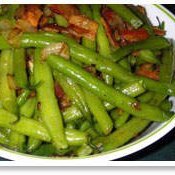 Green Beans With Roasted Peppers And Bacon