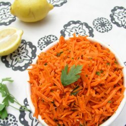 Moroccan Raw Carrot Salad