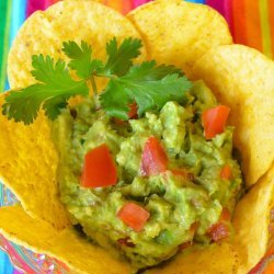 Guacamole with Tomatoes, Cilantro and Jalapenos