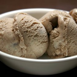 Cinnamon Vanilla Bean Ice Cream