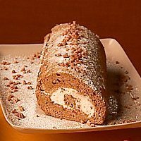 Pumpkin Roll With Cream Cheese Filling