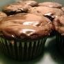 Easy Snickers Surprise Cupcakes