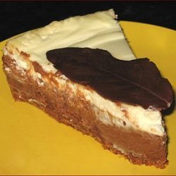Yummy Chocolate Velvet Cheesecake