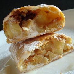 Apple Almonds And Cranberries Strudel