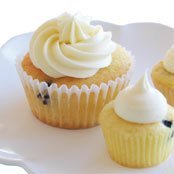 Blueberry Cheesecake Cupcakes With Cream Cheese Sw...